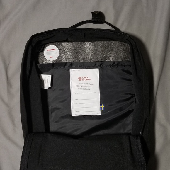 Fjallraven Kanken Backpack Black 16L Classic - Picture 4 of 6